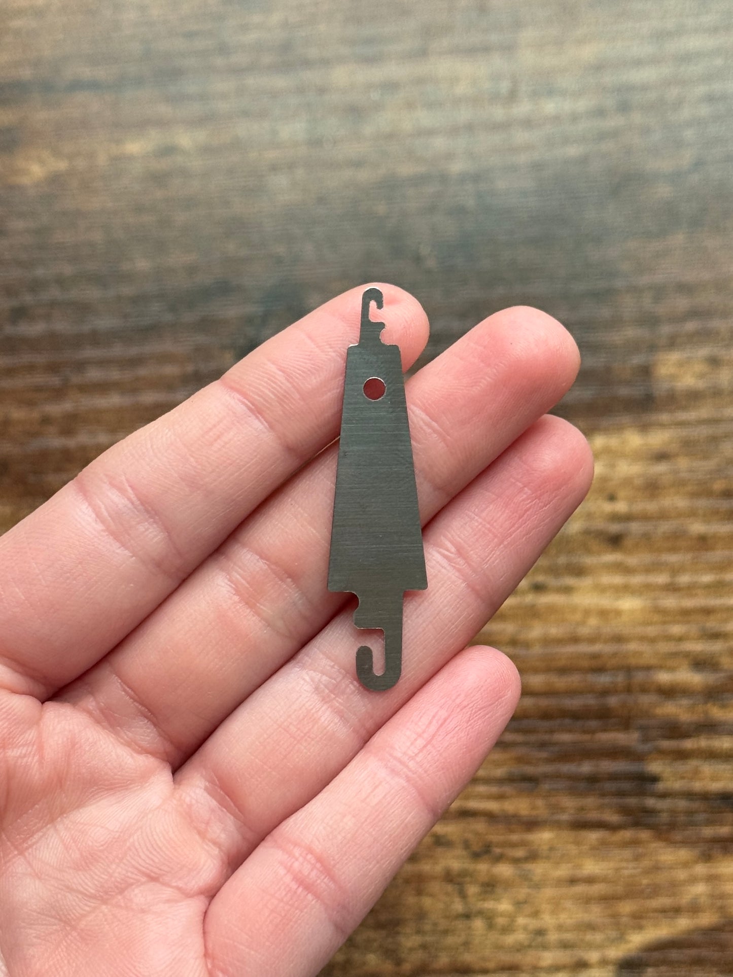 Needle Threader