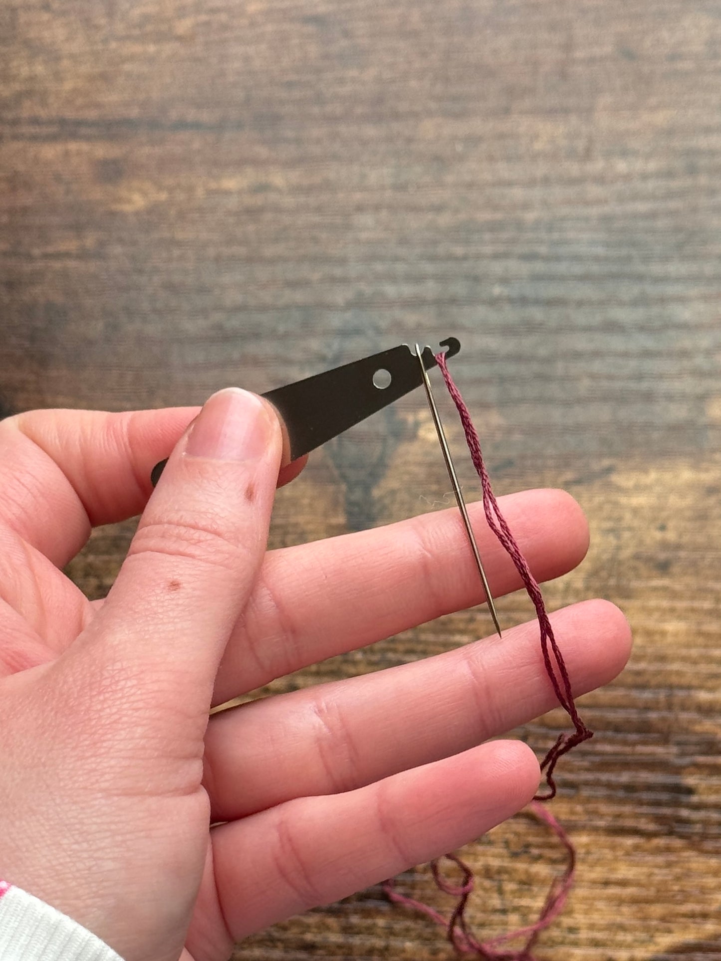 Needle Threader