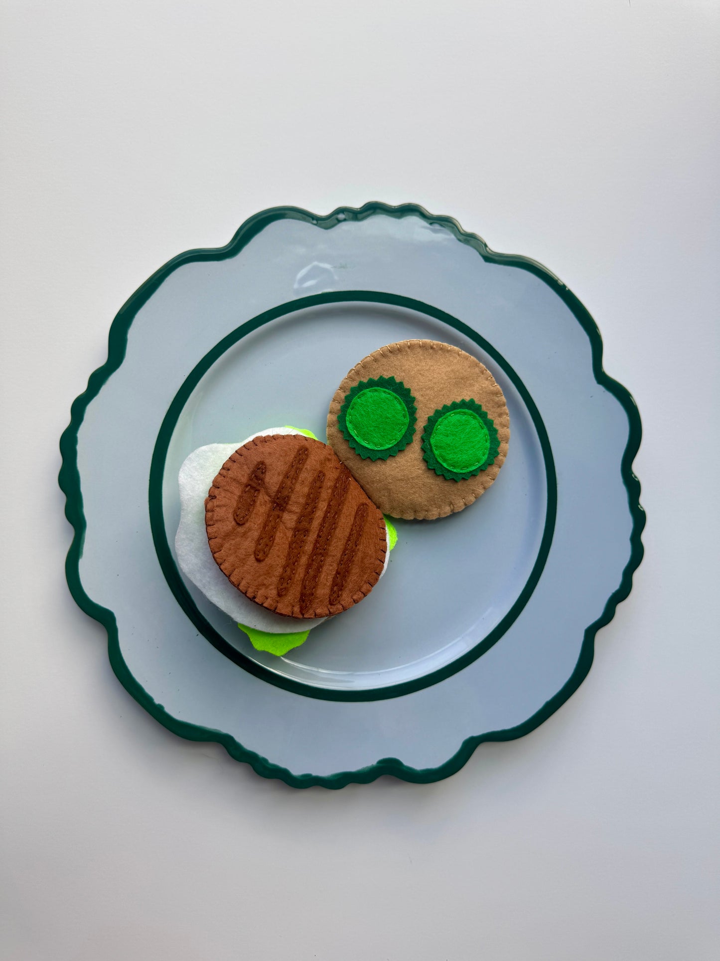 Hemburger Needlebook PDF Pattern